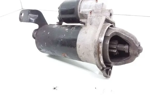 Opel Zafira A Starter motor 0001109055