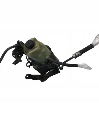 Ford Focus Power steering pump 4M5J3K514AA