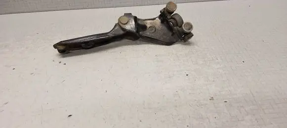 Volkswagen Caddy Sliding door middle roller runner 2K0843335A