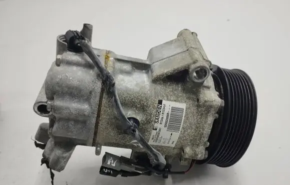 Nissan Juke II F16 Air conditioning (A/C) compressor (pump) 926002888R M03288207061