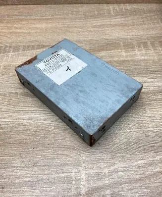 Toyota Prius (XW20) Other control units/modules 8601047030 13100014500101