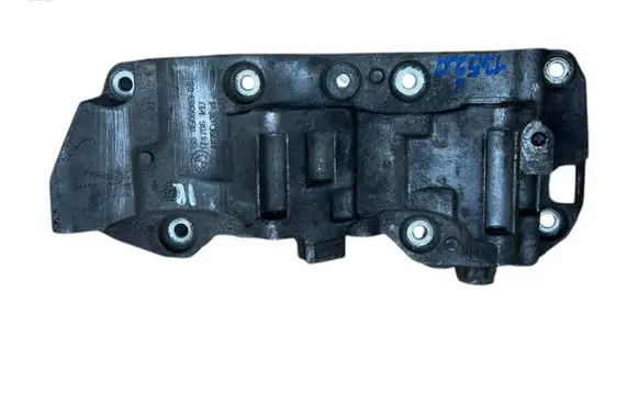 BMW 5 F10 F11 Generator/alternator bracket 11168506863 8506863