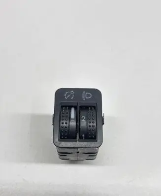 Volkswagen Golf IV Headlight level height control switch 1J0941333A PA6GF30