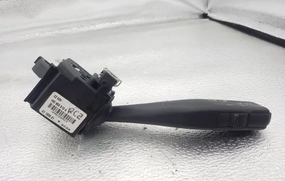 Volkswagen Jetta V Indicator stalk 1K0953513A 01103501