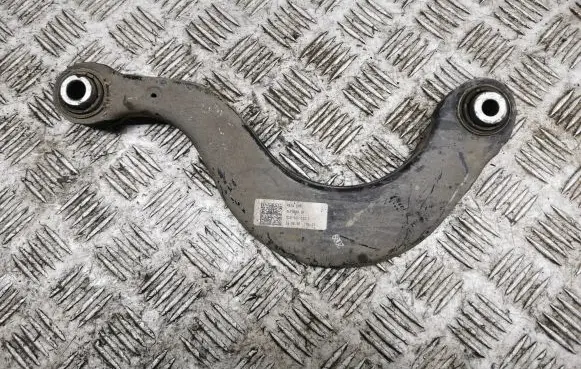 Volkswagen Tiguan Rear upper control arm/wishbone 5Q0505323C