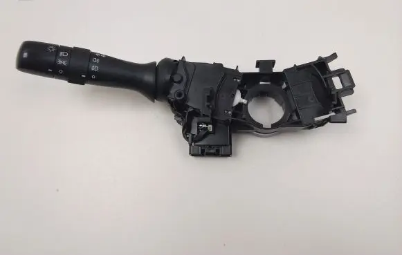 Toyota Urban Cruiser (XP110) Indicator stalk 173832 17F653