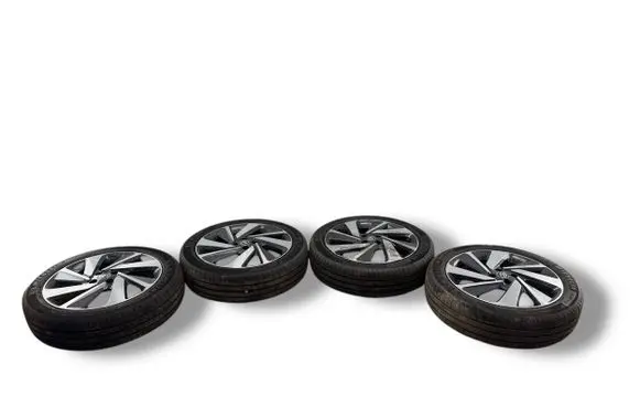 Toyota Aygo X R18 alloy rim GAISI7MG