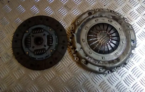 Ford Galaxy Clutch set kit 323042810 123025510
