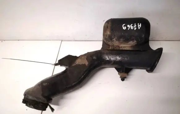 Chrysler Pacifica Air intake hose/pipe