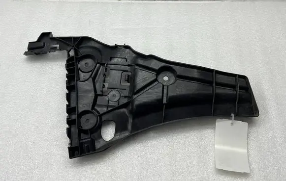 Audi A3 8Y Rear bumper mounting bracket 8Y4807377