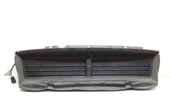 Volvo S60 Intercooler air guide/duct channel 31323187