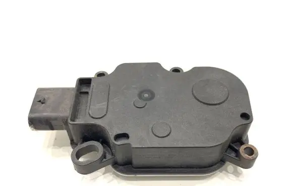 Ford Kuga II Air flap motor/actuator BM518476AB