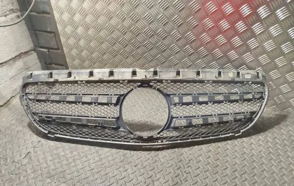 Mercedes-Benz B W246 W242 Front bumper upper radiator grill a2468880460