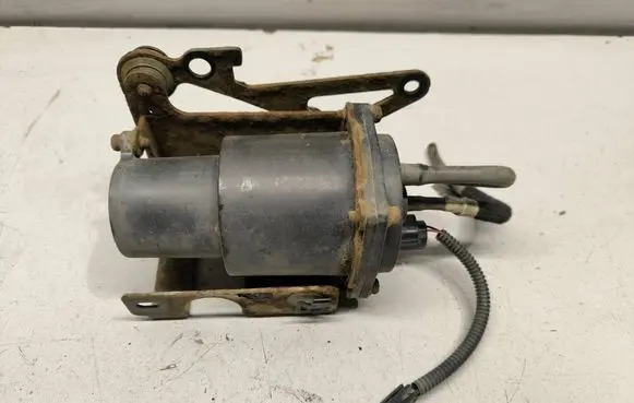 Nissan X-Trail T32 Secondary air pump 284K34BA0A