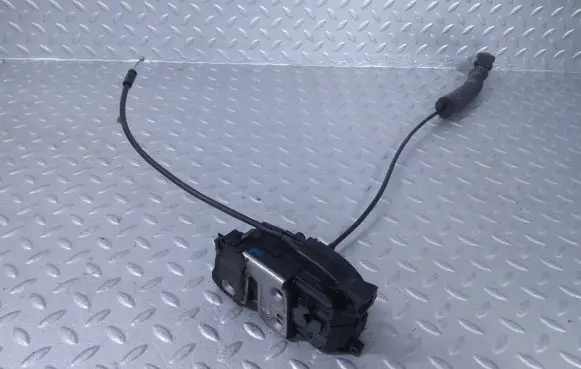 Renault Scenic III - Grand scenic III Front door lock 305020006R