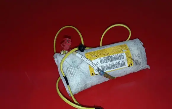 Mitsubishi Grandis Seat airbag GA33200452