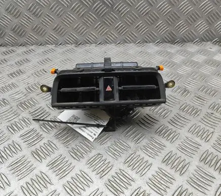 Porsche Taycan 9J1 Dashboard air vent grill cover trim 9J1819111B