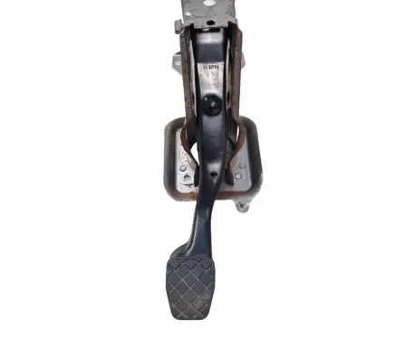Volkswagen PASSAT B7 Brake pedal 1K1721117H