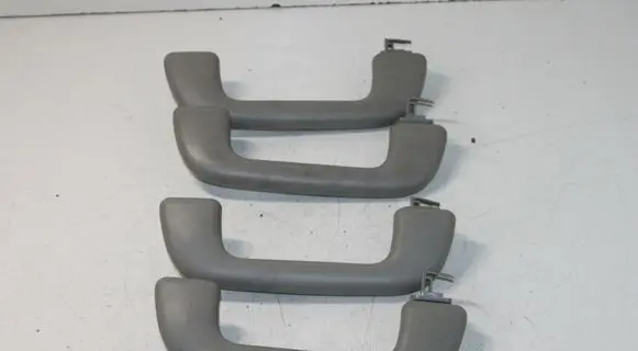 Toyota Avensis T220 Front interior roof grab handle