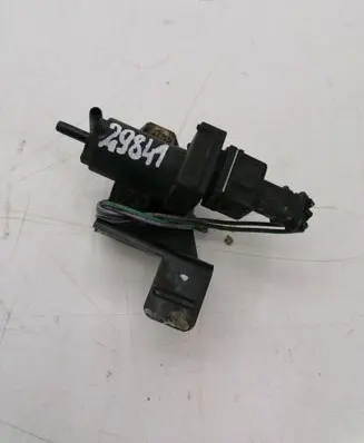 Saab 9-5 Vacuum valve 
