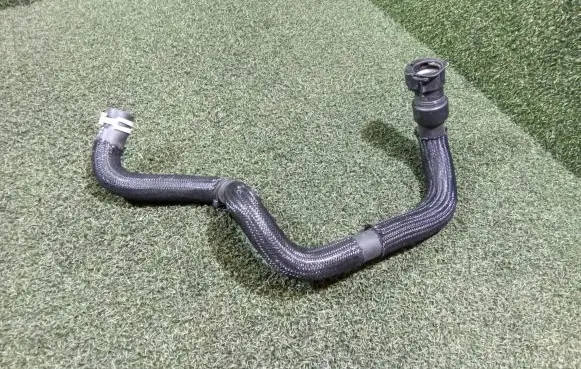 Renault Master III Engine coolant pipe/hose 210479148R