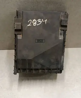 Skoda Superb B6 (3T) Fuse box cover 014189871 1K0937132F 017180061