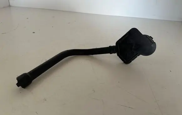 Breather/breather pipe/hose