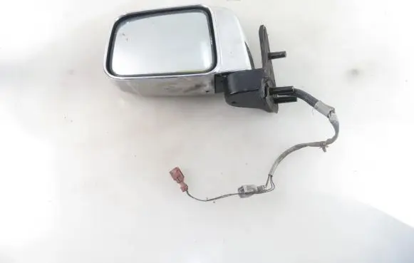 Nissan Navara D22 Front door electric wing mirror