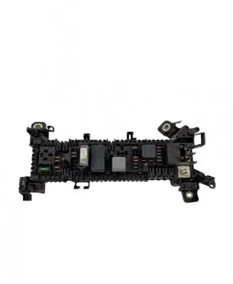 Mercedes-Benz CLA C117 X117 W117 Fuse module a2465400340