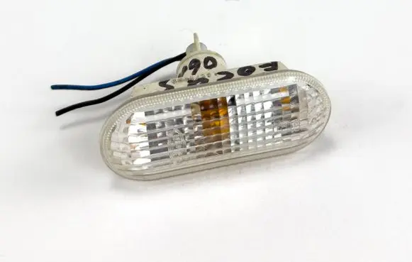 Ford Focus Front fender indicator light 4M5A13K309AA
