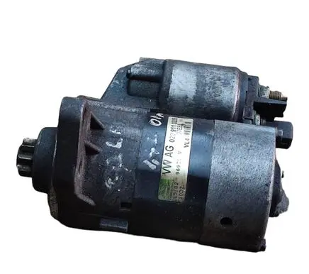 Volkswagen Golf IV Starter motor 020911023S D7ES5 9697C