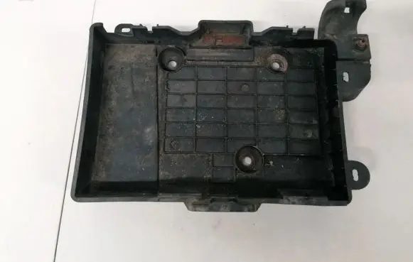 Renault Megane II Battery bracket 8200166032