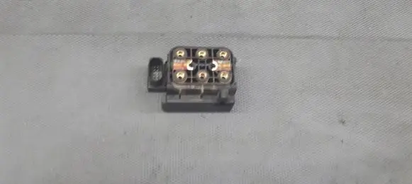 Audi A8 S8 D3 4E Rear shock absorber actuator solenoid 83609012n