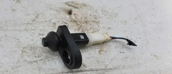 Hyundai Sonata Rear door sensor NOCODE