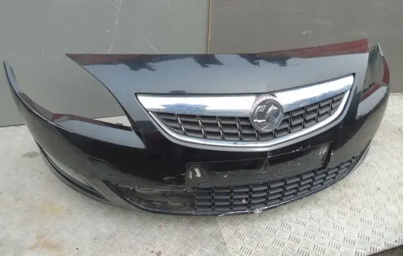 Opel Astra J Front bumper