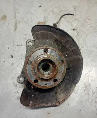 Volvo S60 Front wheel hub spindle knuckle 9461943