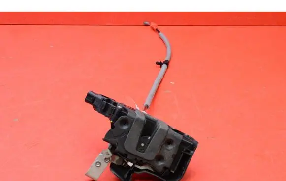 Ford Mondeo MK IV Front door lock 8M2AR21812AA