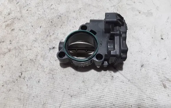 BMW X3 G01 Throttle valve 8512452