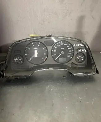 Opel Zafira A Speedometer (instrument cluster) 24419565