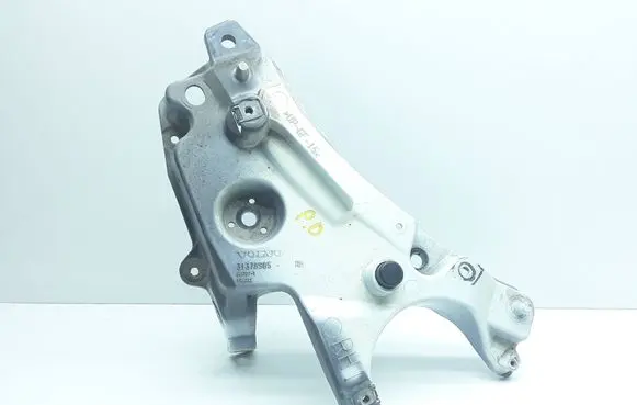 Volvo S90, V90 Fender mounting bracket 31378985