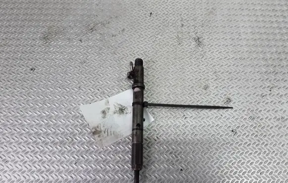 Audi A6 S6 C5 4B Fuel injector 059130201A 0432133825