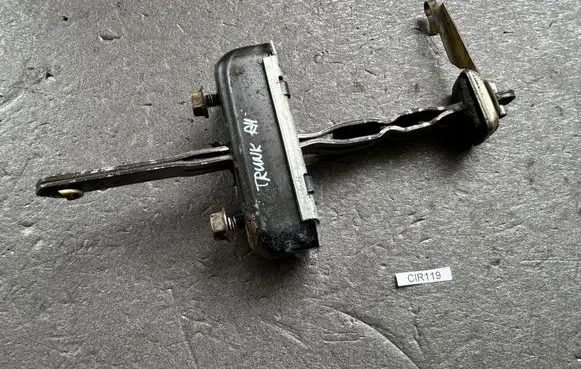 Nissan Patrol Y60 Loading door check strap stopper 9047006J00