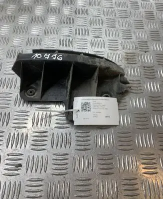 Audi A3 S3 8P Front bumper mounting bracket 8P3807394