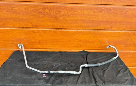 Toyota Yaris Cross Air conditioning (A/C) pipe/hose CZ4462207341