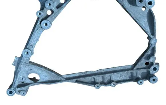 Volkswagen Crafter Engine mounting bracket 04l145173j