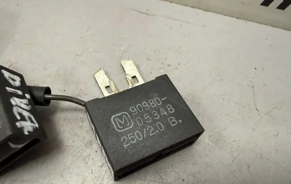 Toyota RAV 4 (XA20) Other relay 9098005348 25020B