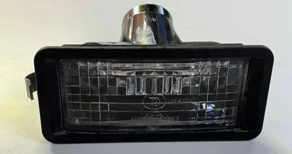 Seat Ibiza IV (6J,6P) Number plate light 6J0943021A