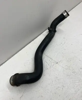 Mercedes-Benz C W204 Engine coolant pipe/hose A2045010782