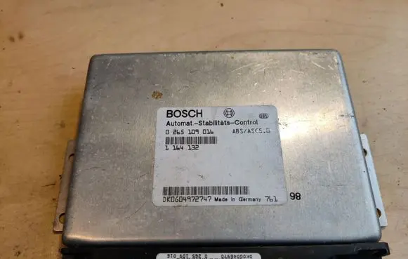 BMW 5 E39 ABS control unit/module 0265109916 1164132