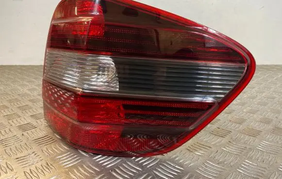 Mercedes-Benz ML W164 Rear/tail lights